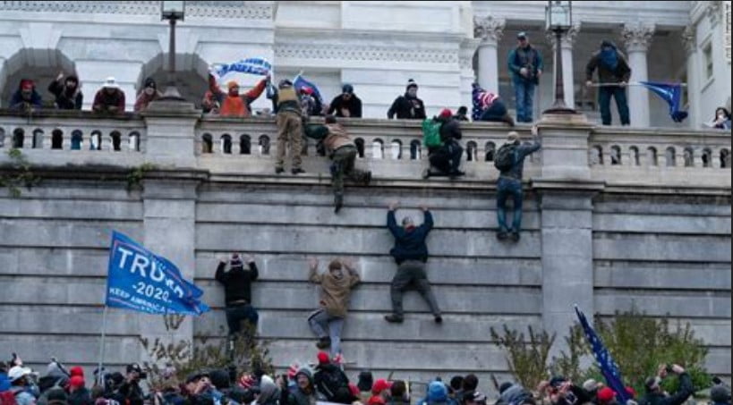 Storming Congress CNN.01